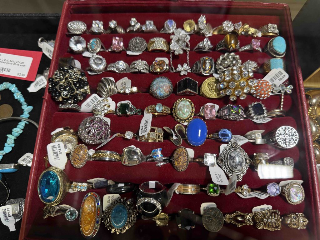 Vintage Jewelry Tempe